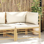 Kampinė sodo sofa su kreminėmis pagalvėlėmis, bambukas