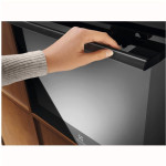 Electrolux 700 Series MealAssist, 71 L, pyrolytic cleaning, black - Built-in oven