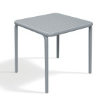 Sodo stalas Ferne Brene, praktiškas pilkas plastikas, 79 x 79 cm